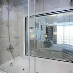 Western Premier Karsiyaka Convention & 5* איזמיר