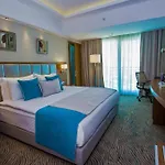 Western Premier Karsiyaka Convention & 5* איזמיר