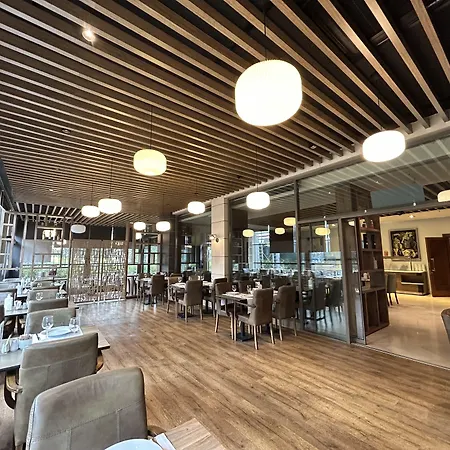 Отель Western Premier Karsiyaka Convention & 5*