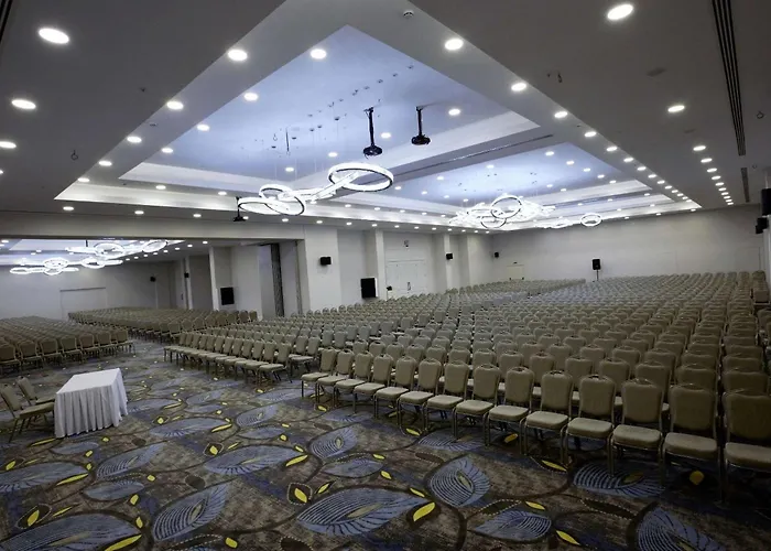 Western Premier Karsiyaka Convention & Esmirna