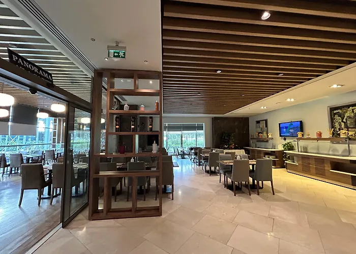 Western Premier Karsiyaka Convention & 5* Esmirna