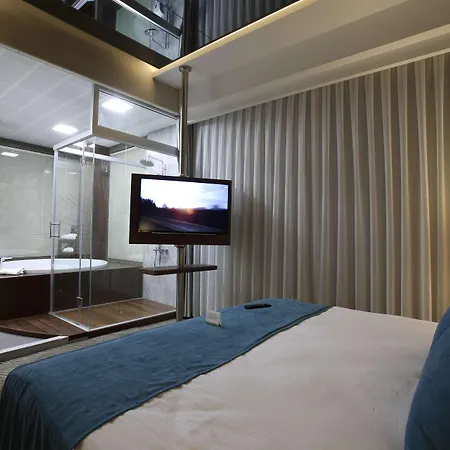 بست ويسترن بريمير كاريساكا 5*
