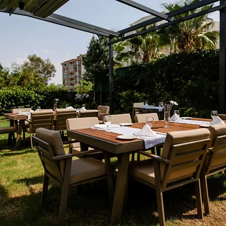 Western Premier Karsiyaka Convention &