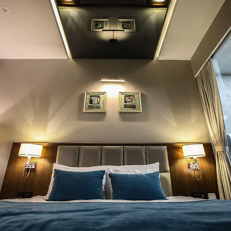 Western Premier Karsiyaka Convention & 5*