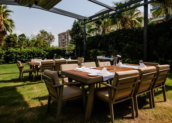 Western Premier Karsiyaka Convention &