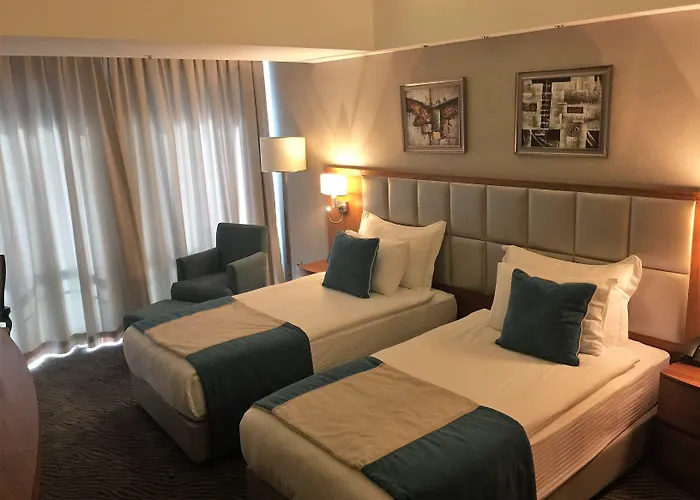 Western Premier Karsiyaka Convention & 5*