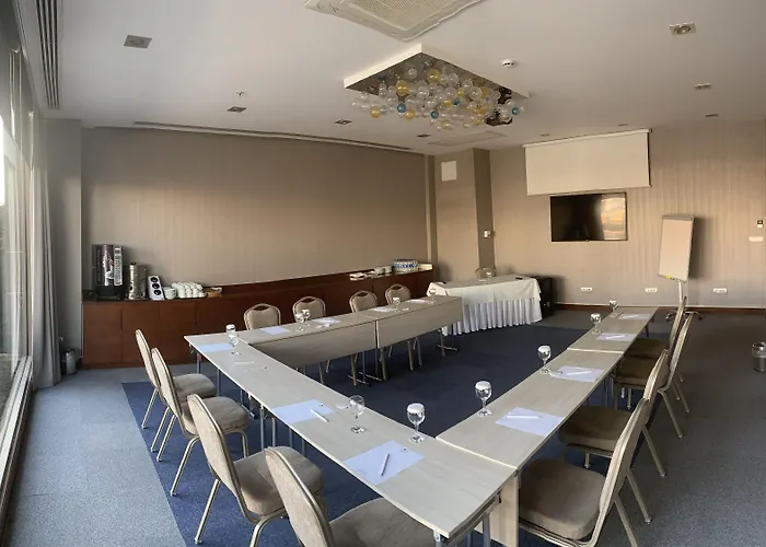 Hotel Western Premier Karsiyaka Convention &