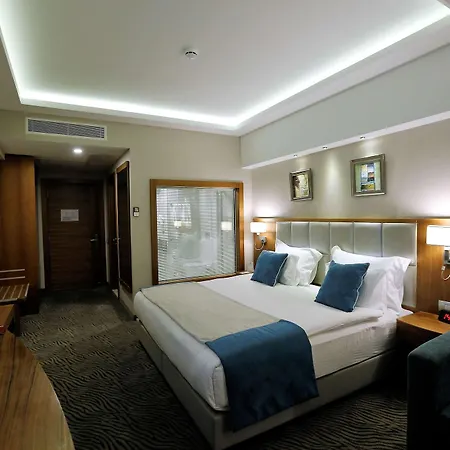 Hotel Western Premier Karsiyaka Convention &