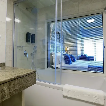 Hotel Western Premier Karsiyaka Convention & 5*